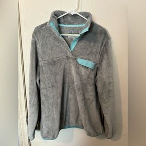 Jach’s women’s pullover plush. Size large